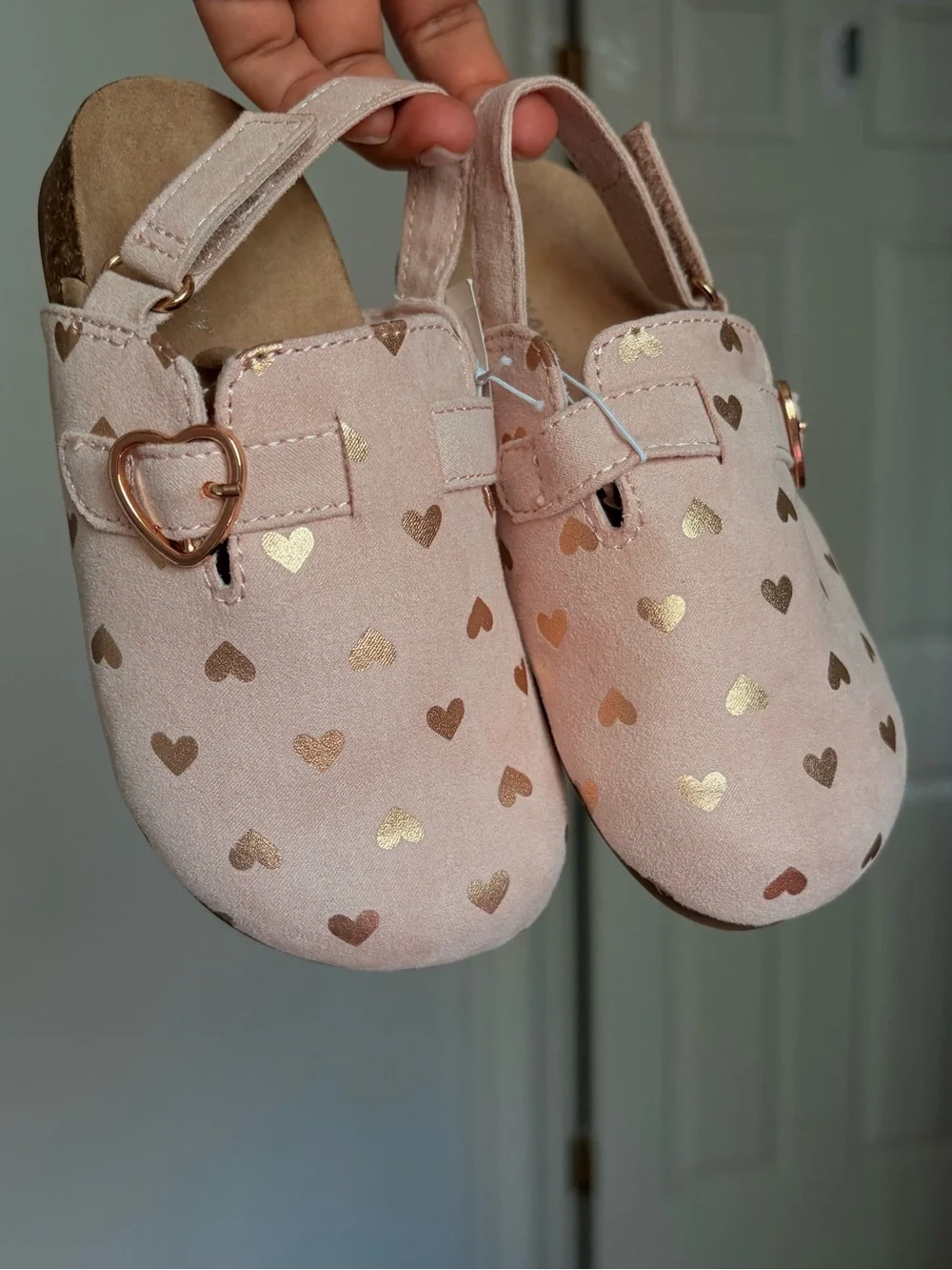 Old Navy Toddler Girl Pink Faux-Suede Heart Clogs - NWT  SIZE 9)